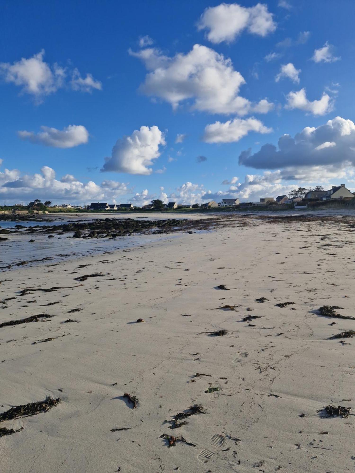 Gite Kerlosvezan, A La Campagne, Proche Mer Lampaul-Ploudalmézeau Exterior foto